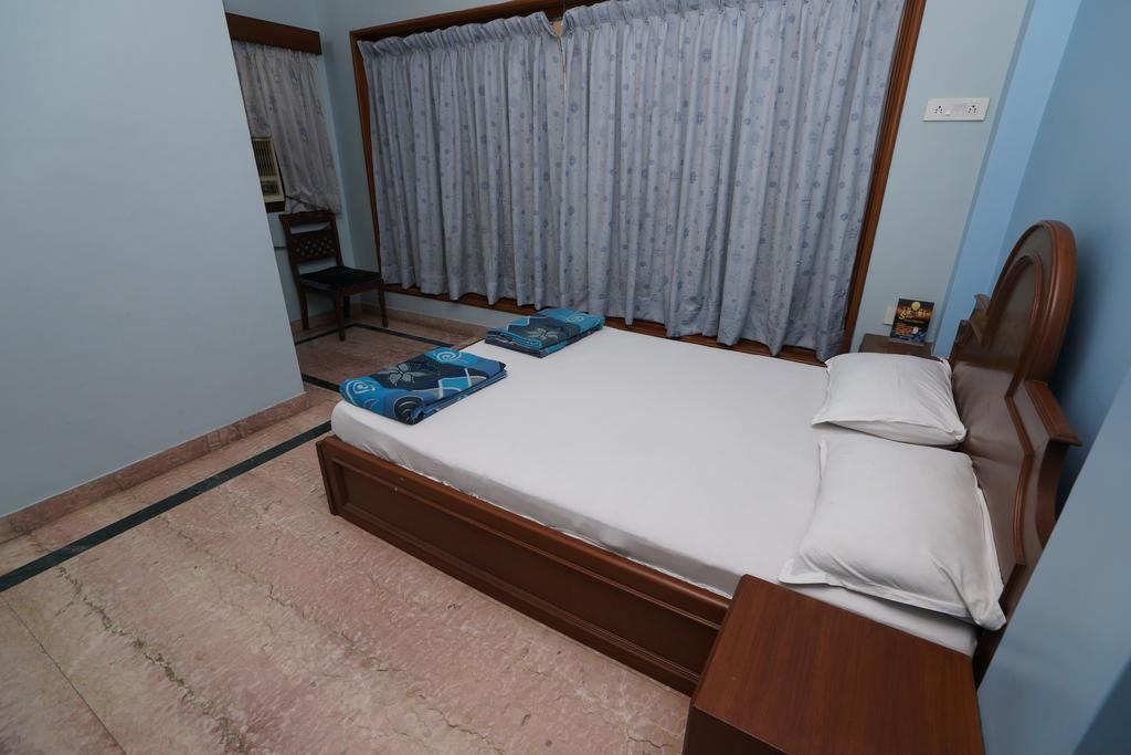 Lloyds Serviced Apartments,Krishna Street,T Nagar Čennai Exteriér fotografie