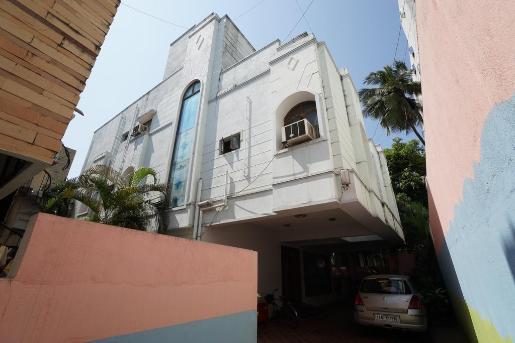 Lloyds Serviced Apartments,Krishna Street,T Nagar Čennai Exteriér fotografie